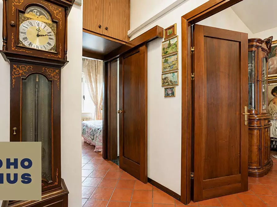 Immagine 16 di Appartamento in vendita  in Via Sempione 25 a Bergamo