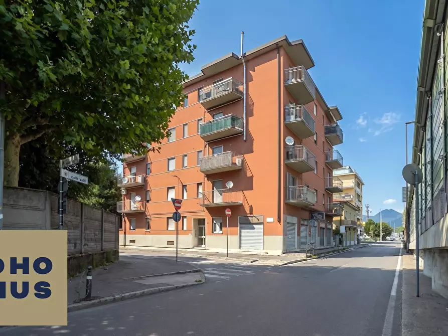 Immagine 19 di Appartamento in vendita  in Via Sempione 25 a Bergamo