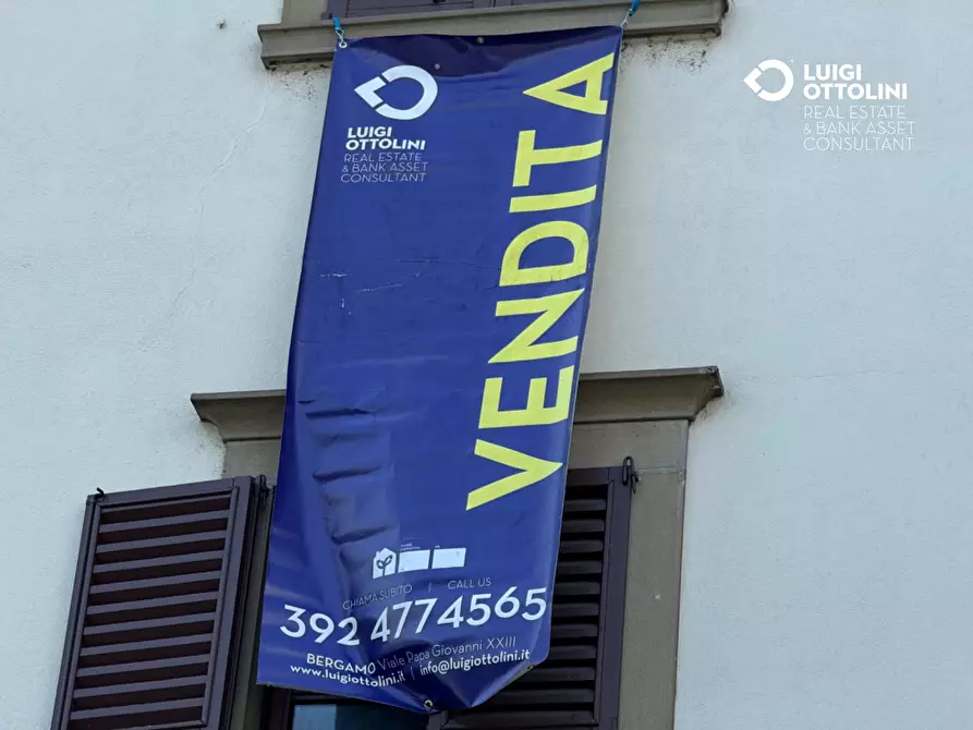 Immagine 59 di Palazzo in vendita  in Piazza XIII Martiri 1 a Lovere