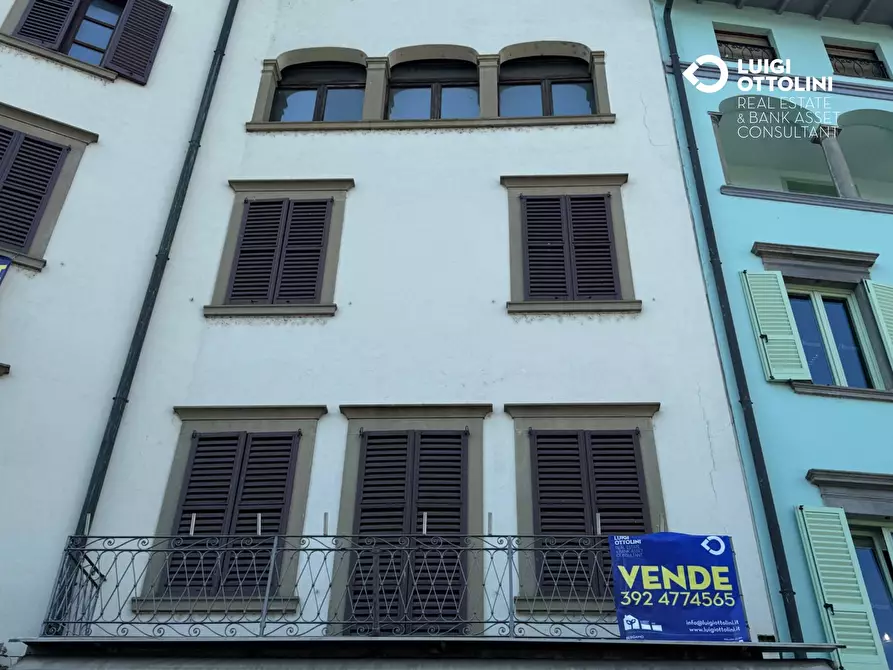 Immagine 62 di Palazzo in vendita  in Piazza XIII Martiri 1 a Lovere