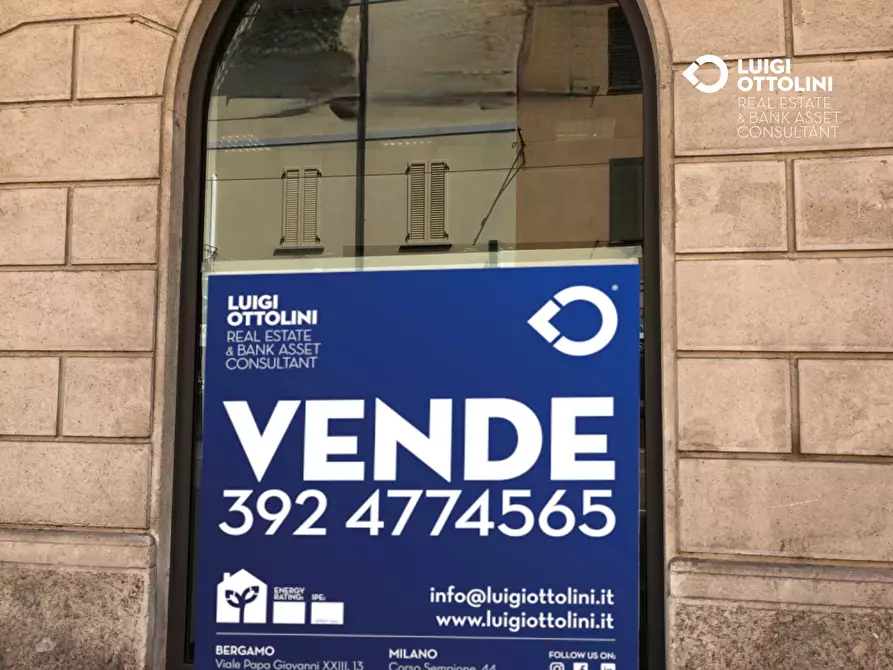 Immagine 3 di Negozio in vendita  in Via Luigi Ornato a Milano