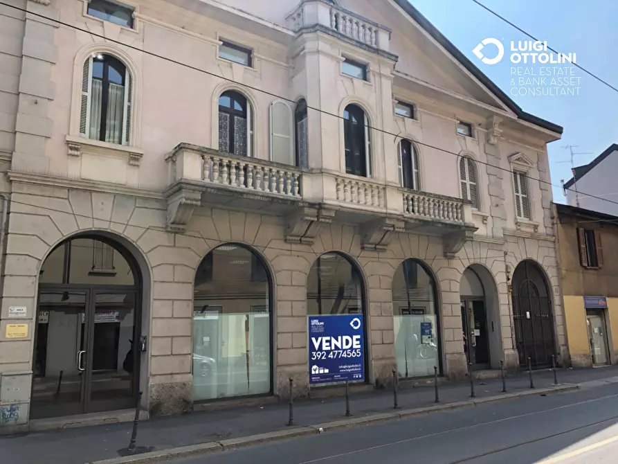 Immagine 11 di Negozio in vendita  in Via Luigi Ornato a Milano