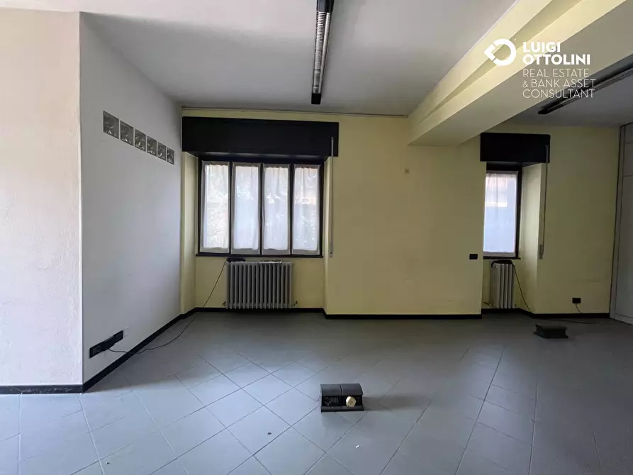 Immagine 10 di Ufficio in vendita  in via Como 16 a Olgiate Molgora