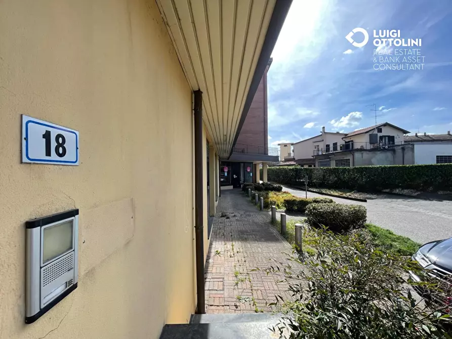 Immagine 21 di Ufficio in vendita  in via Como 16 a Olgiate Molgora