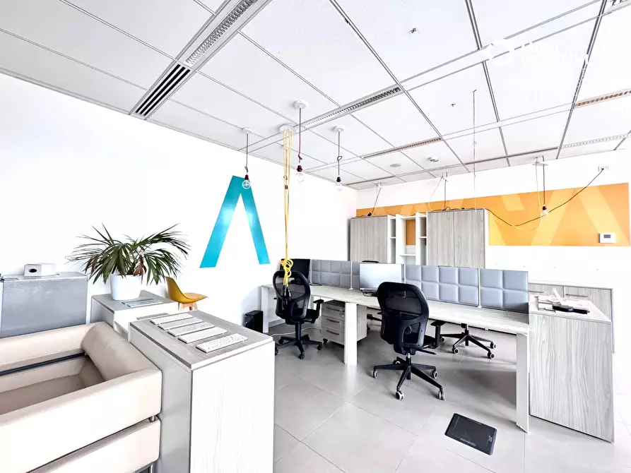 Immagine 23 di Ufficio in affitto  in Via Autostrada a Bergamo