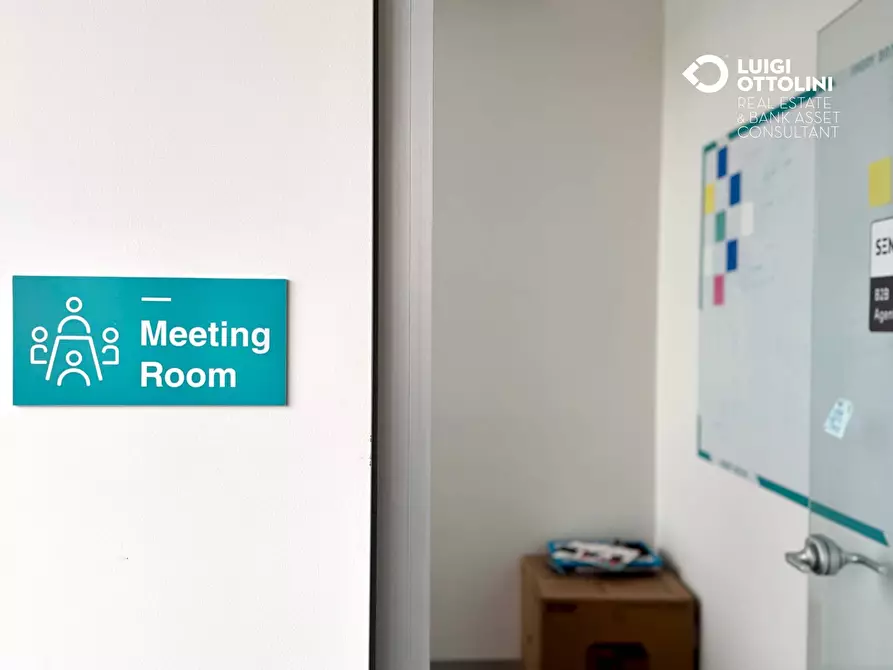 Immagine 4 di Ufficio in affitto  in Via Autostrada a Bergamo