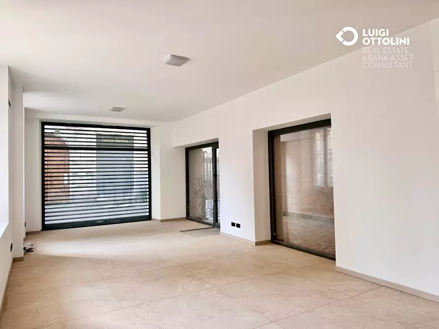 Immagine 10 di Negozio in affitto  in via san francesco d'Assisi 4 a Bergamo