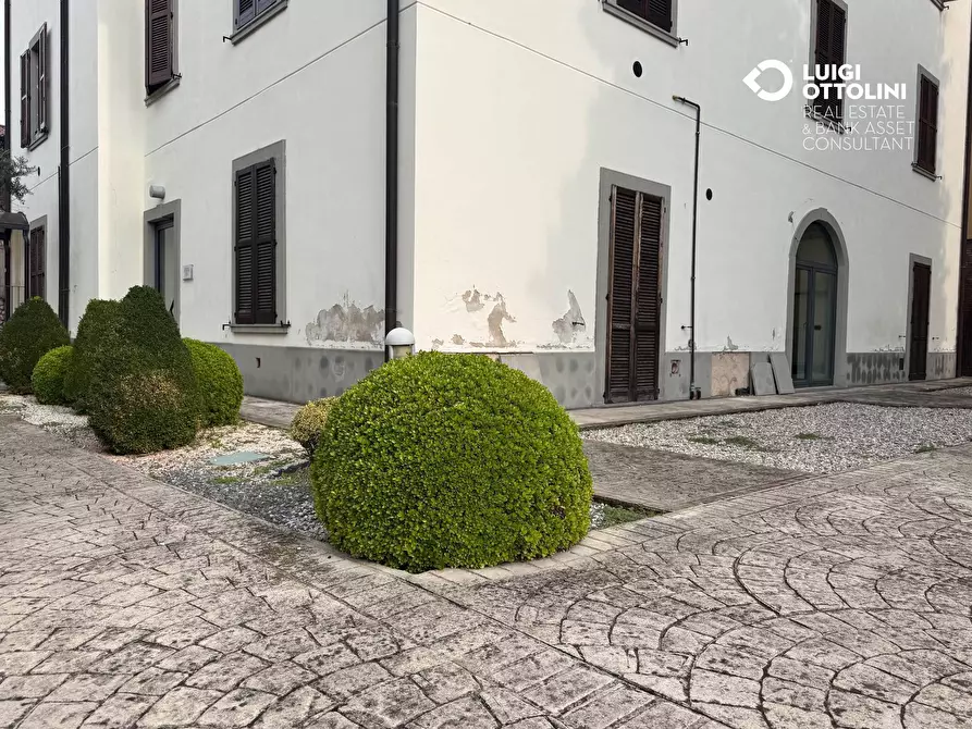 Immagine 24 di Negozio in vendita  in via Sant'Andrea 3 a Dalmine