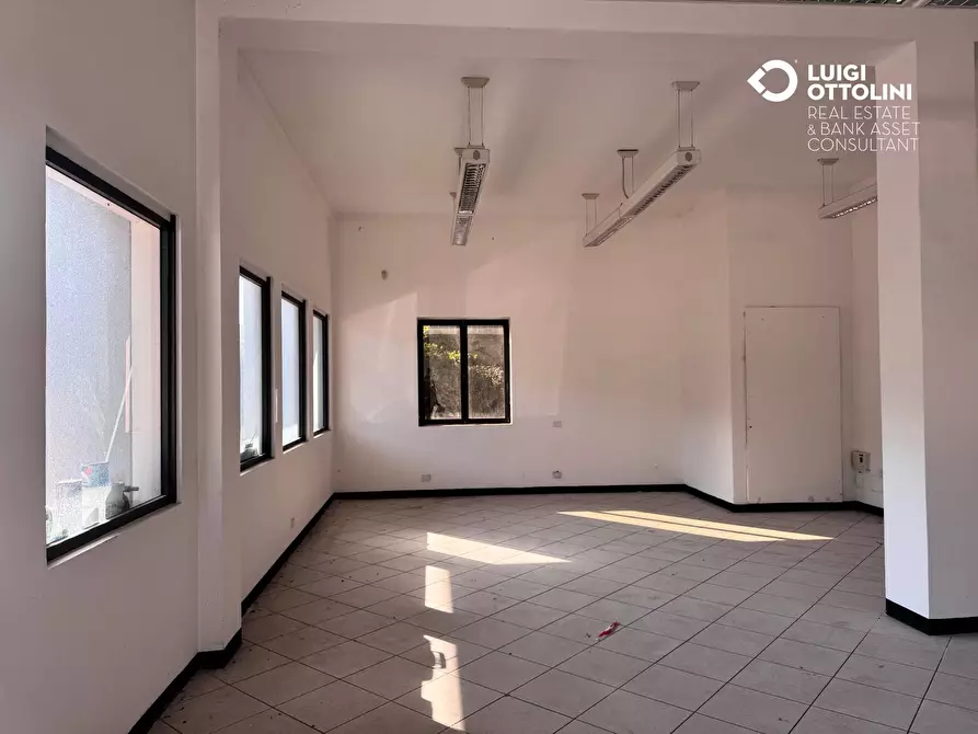 Immagine 10 di Capannone industriale in vendita  in via torre 5 a Almenno San Bartolomeo