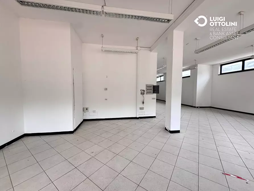 Immagine 8 di Capannone industriale in vendita  in via torre 5 a Almenno San Bartolomeo