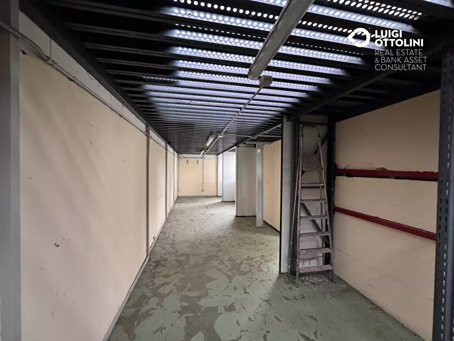 Immagine 6 di Capannone industriale in vendita  in via torre 5 a Almenno San Bartolomeo