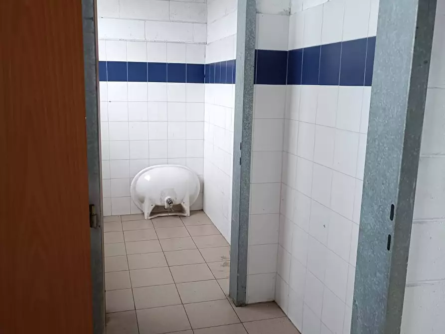 Immagine 13 di Capannone industriale in vendita  in Via Nilde Iotti a Pieve Emanuele