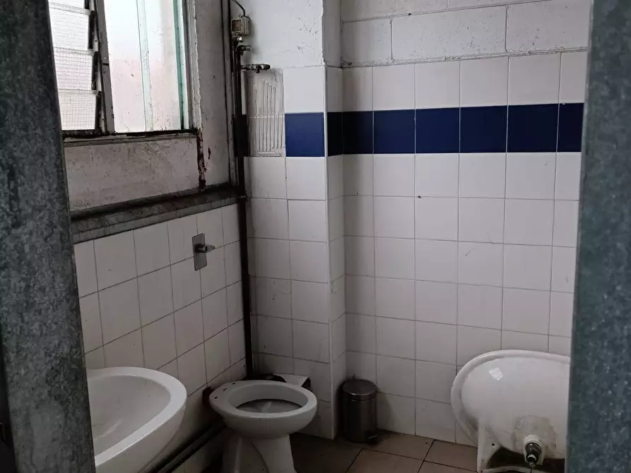 Immagine 15 di Capannone industriale in vendita  in Via Nilde Iotti a Pieve Emanuele