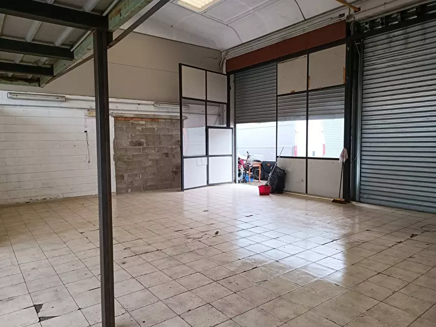 Immagine 7 di Capannone industriale in vendita  in Via Nilde Iotti a Pieve Emanuele