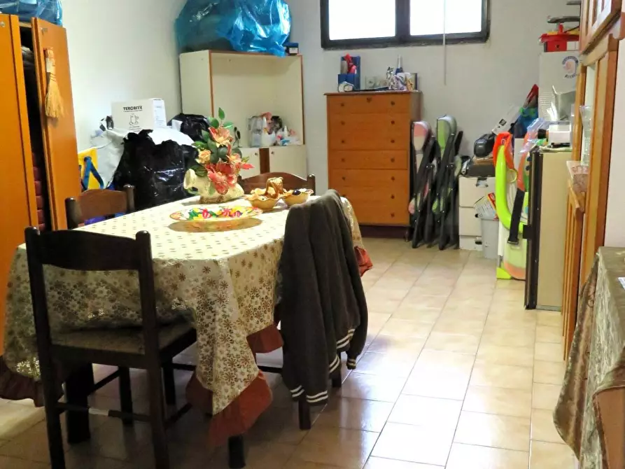 Immagine 42 di Villetta a schiera in vendita  in Via Paolo Borsellino 18 a Opera