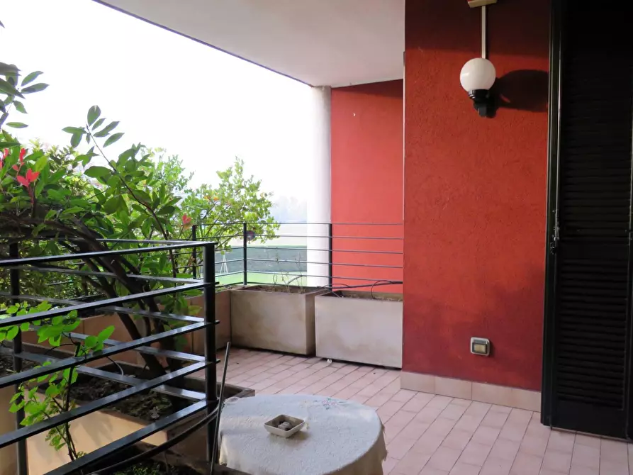 Immagine 25 di Villetta a schiera in vendita  in Via Paolo Borsellino 18 a Opera