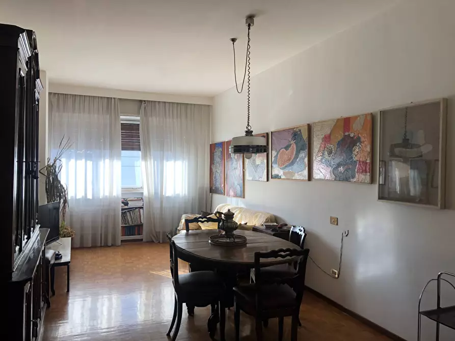 Immagine 5 di Appartamento in vendita  in Via Plinio 63 a Milano