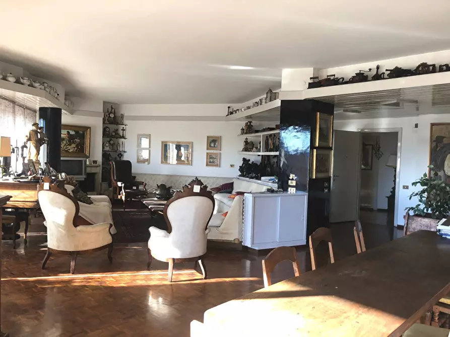 Immagine 8 di Appartamento in vendita  in Via Plinio 63 a Milano