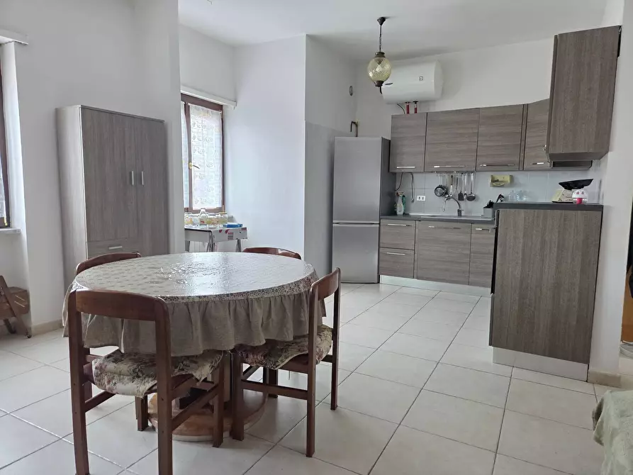 Immagine 5 di Appartamento in vendita  in Via Dandolo 6 a Opera