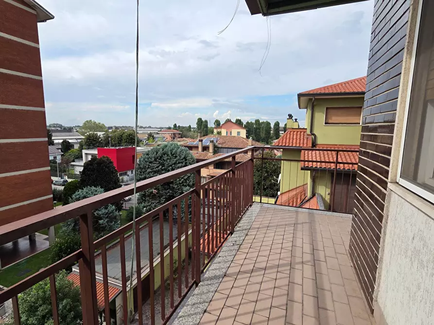 Immagine 19 di Appartamento in vendita  in Via Dandolo 6 a Opera