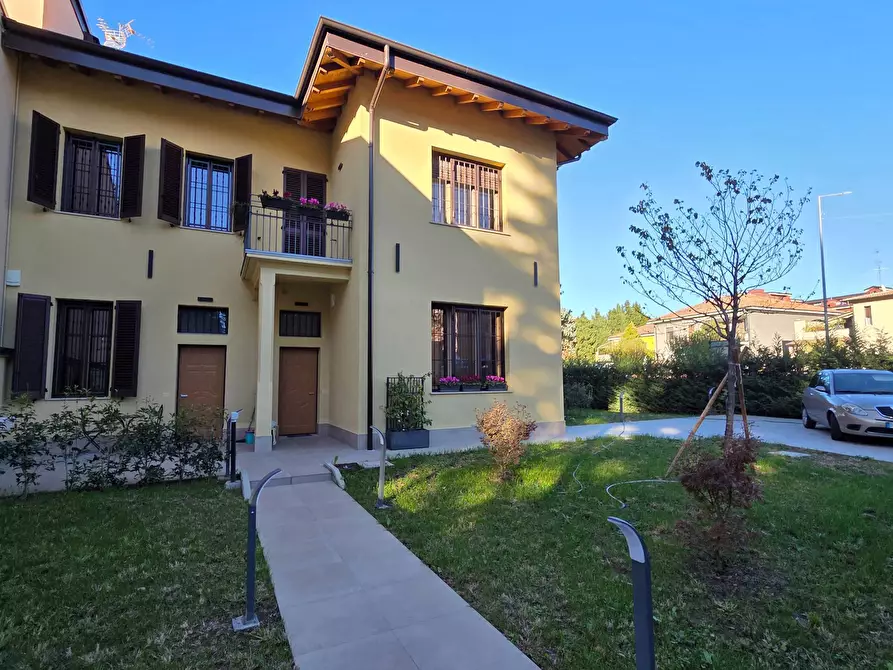 Immagine 58 di Villa in vendita  in Via Dante 33 a Opera