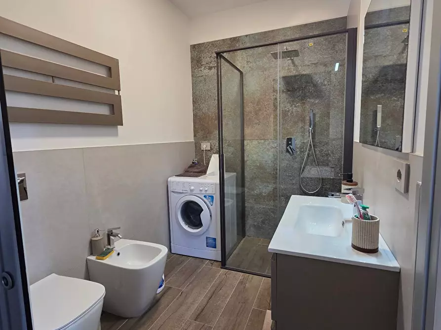 Immagine 35 di Villa in vendita  in Via Dante 33 a Opera