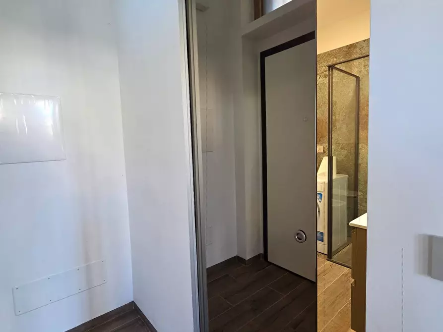 Immagine 37 di Villa in vendita  in Via Dante 33 a Opera