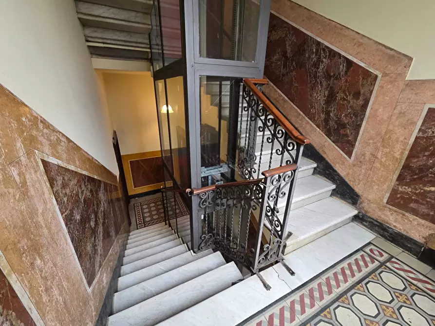 Immagine 40 di Appartamento in vendita  in Viale Ezio 9 a Milano