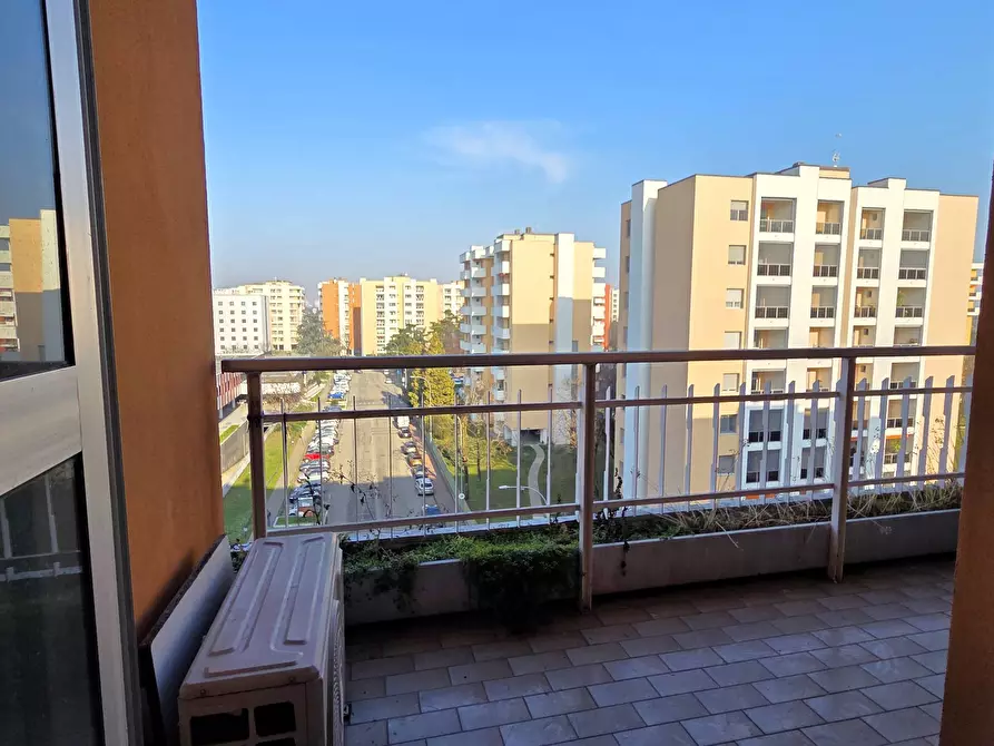 Immagine 7 di Appartamento in vendita  in Via Sporting Mirasole 6 a Opera