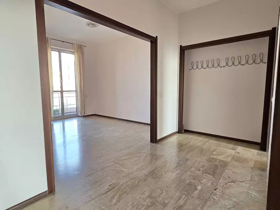 Immagine 3 di Appartamento in vendita  in Via Sporting Mirasole 6 a Opera