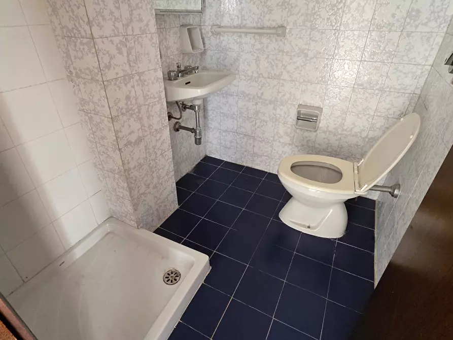 Immagine 19 di Appartamento in vendita  in Via Sporting Mirasole 6 a Opera