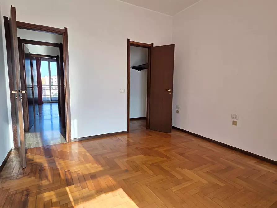 Immagine 24 di Appartamento in vendita  in Via Sporting Mirasole 6 a Opera