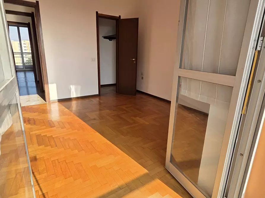 Immagine 27 di Appartamento in vendita  in Via Sporting Mirasole 6 a Opera