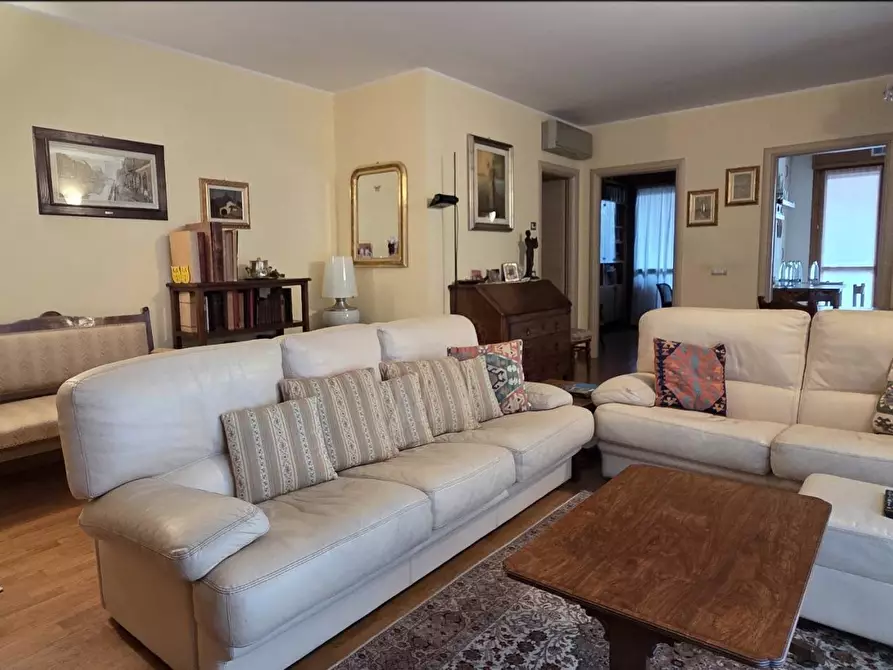 Immagine 4 di Appartamento in vendita  in Via Toscana 13 a Opera