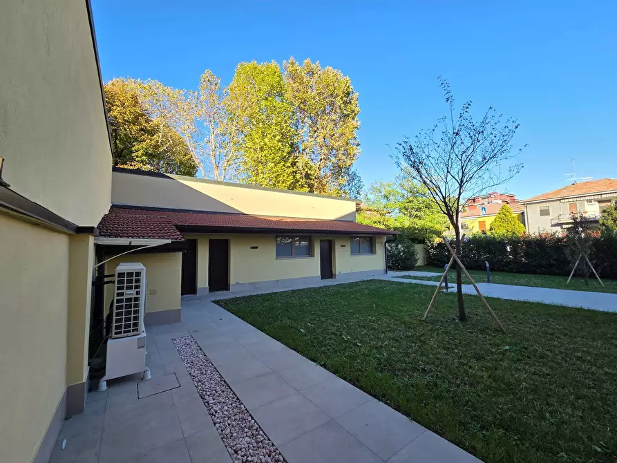 Immagine 85 di Casa semindipendente in vendita  in Via Dante 33 a Opera