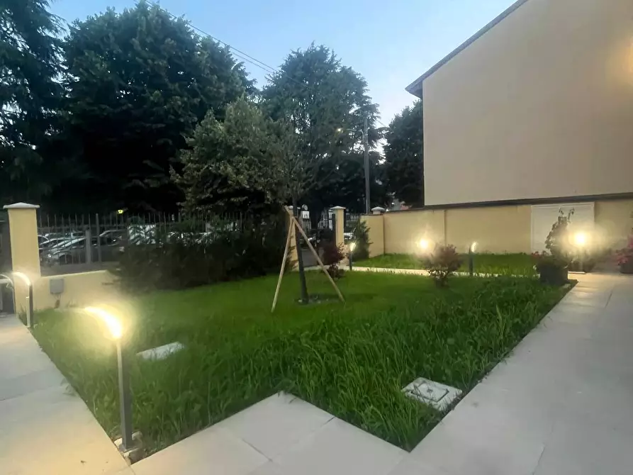 Immagine 95 di Casa semindipendente in vendita  in Via Dante 33 a Opera