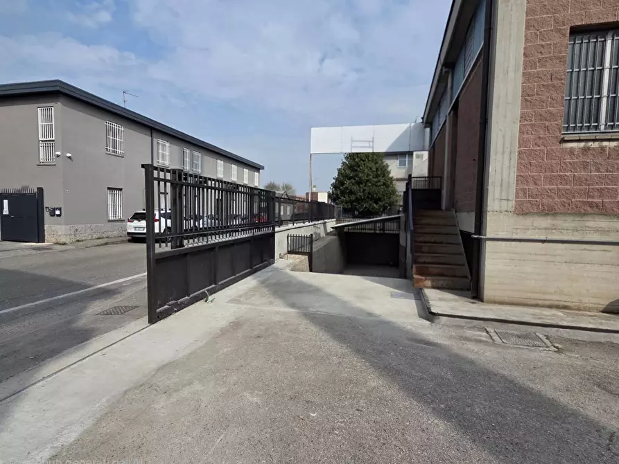Immagine 3 di Capannone industriale in affitto  in Via Gramsci 27 a Buccinasco