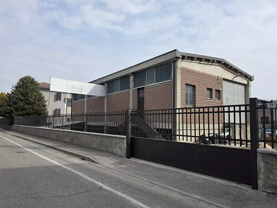 Immagine 1 di Capannone industriale in affitto  in Via Gramsci 27 a Buccinasco