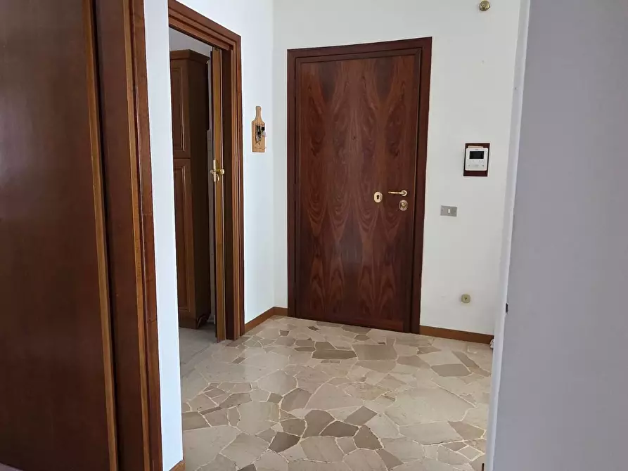 Immagine 10 di Appartamento in vendita  in Via San Francesco 27 a Opera
