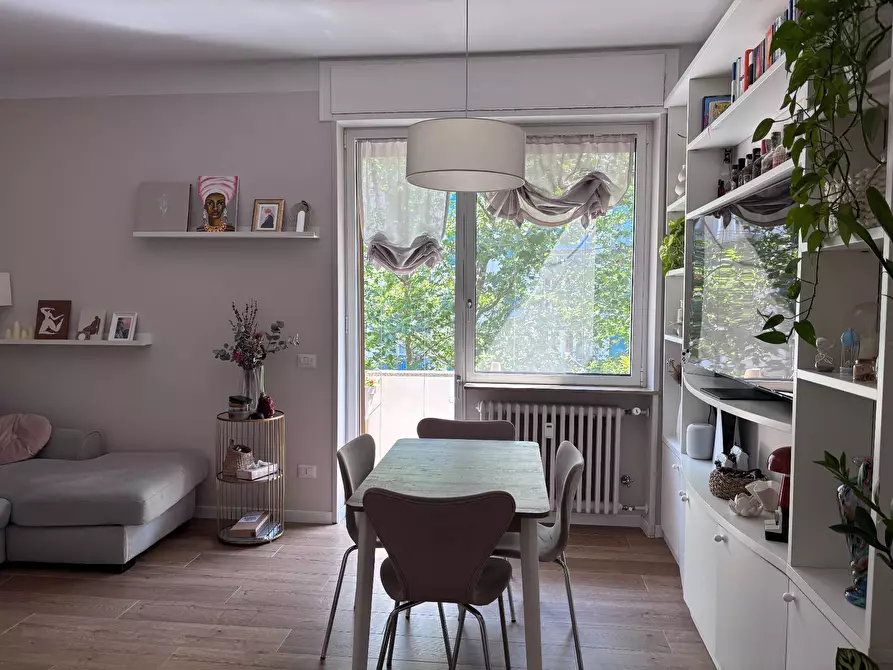 Immagine 7 di Appartamento in vendita  in Alzaia Naviglio Pavese a Milano