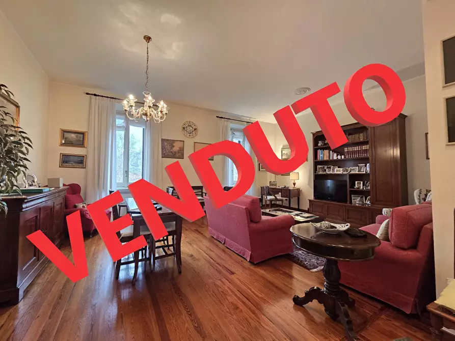 Immagine 1 di Appartamento in vendita  in Viale Ezio 9 a Milano