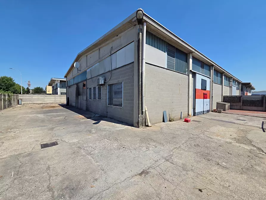 Immagine 26 di Capannone industriale in vendita  in Via Greppi 4 a Pieve Emanuele