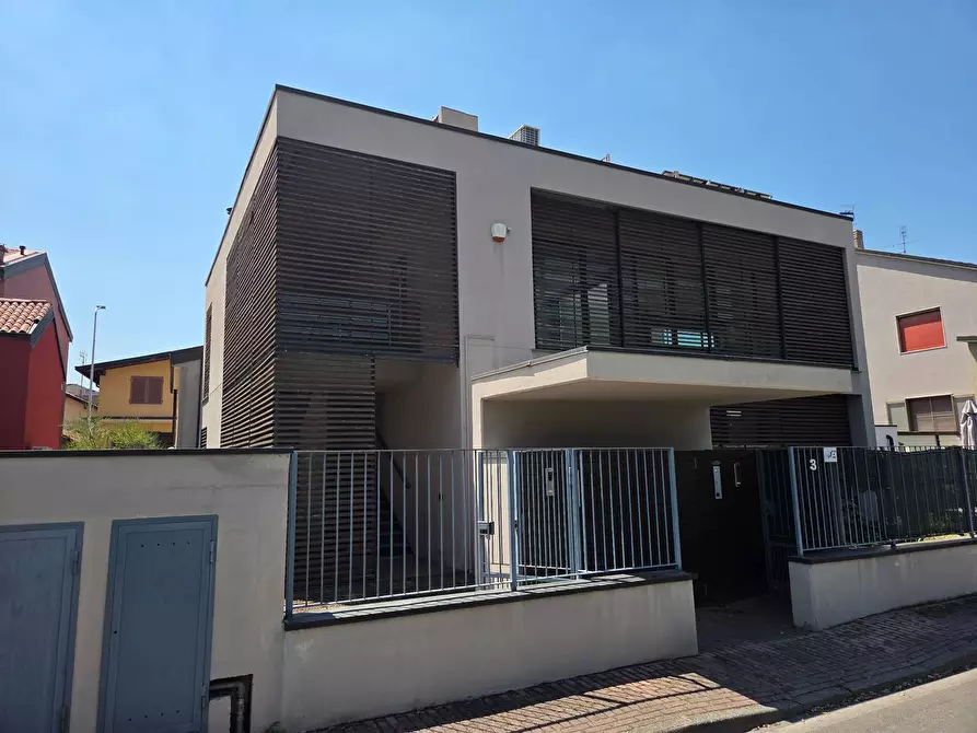 Immagine 1 di Appartamento in affitto  in Via Cesare Battisti 3 a Opera