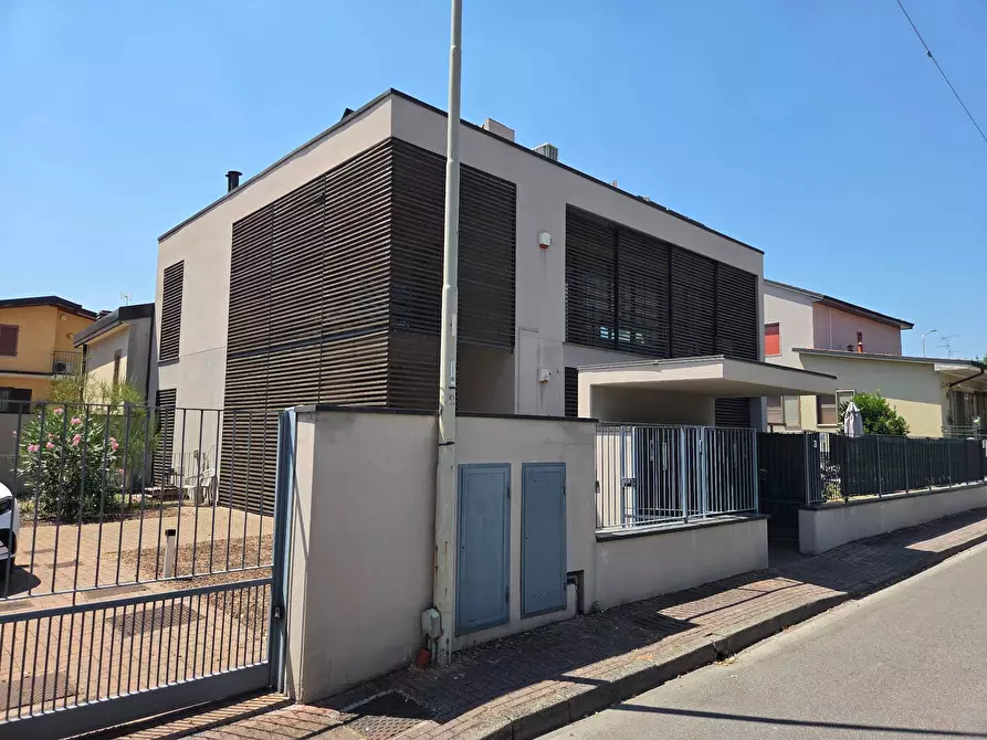 Immagine 43 di Appartamento in affitto  in Via Cesare Battisti 3 a Opera