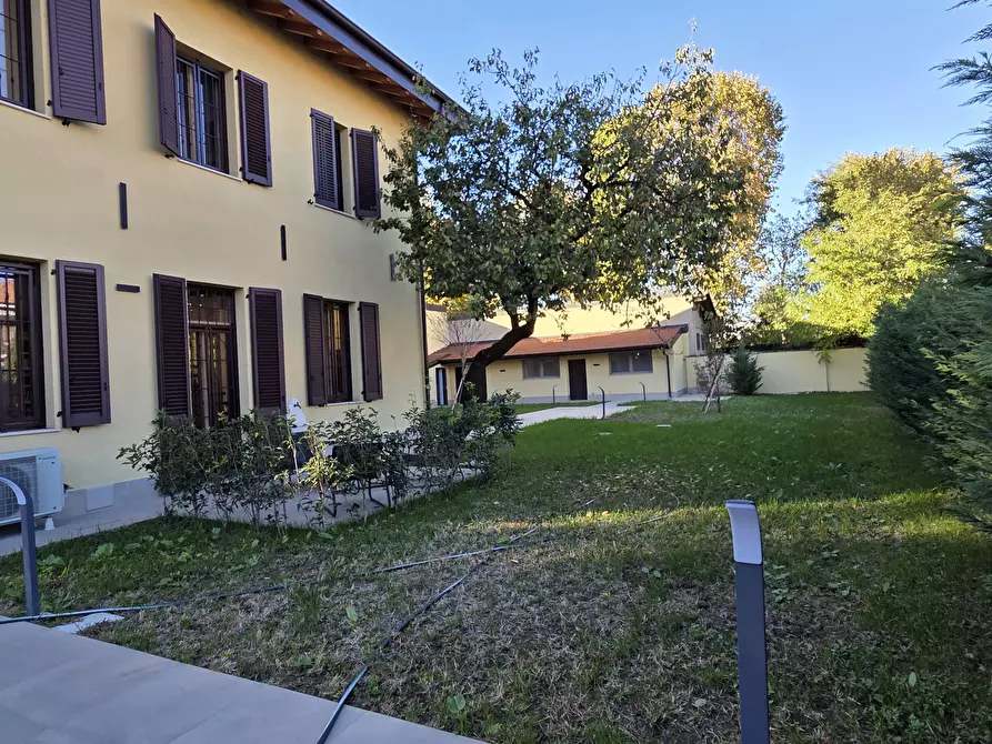 Immagine 23 di Casa semindipendente in vendita  in Via Dante 33 a Opera