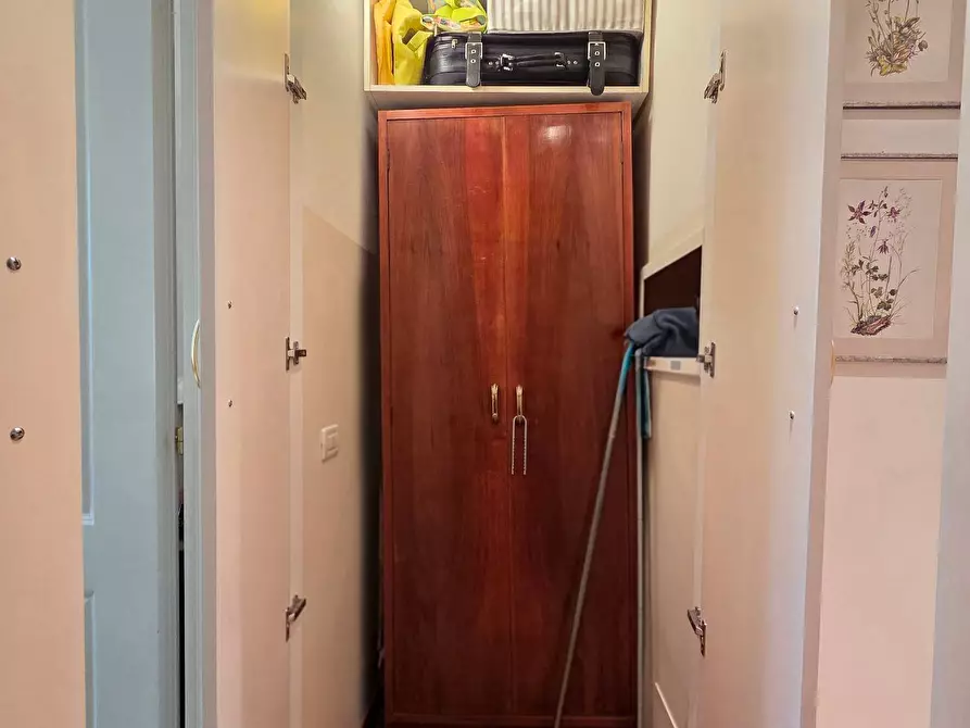 Immagine 37 di Appartamento in vendita  in Viale Ezio 9 a Milano