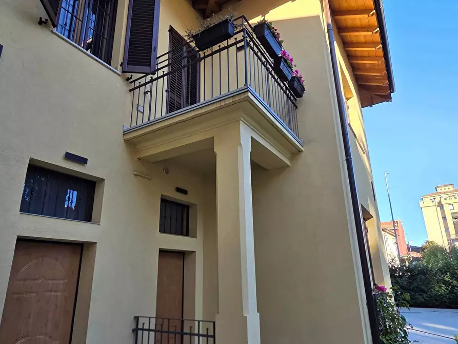 Immagine 37 di Casa semindipendente in vendita  in Via Dante 33 a Opera
