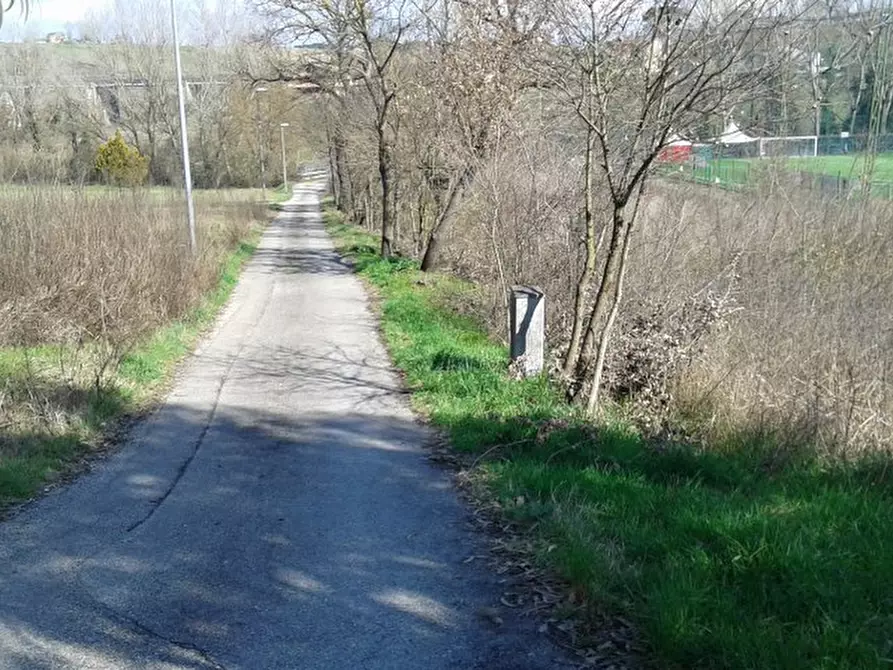 Immagine 2 di Terreno residenziale in vendita  in Via Dell'Esperanto a Benevento