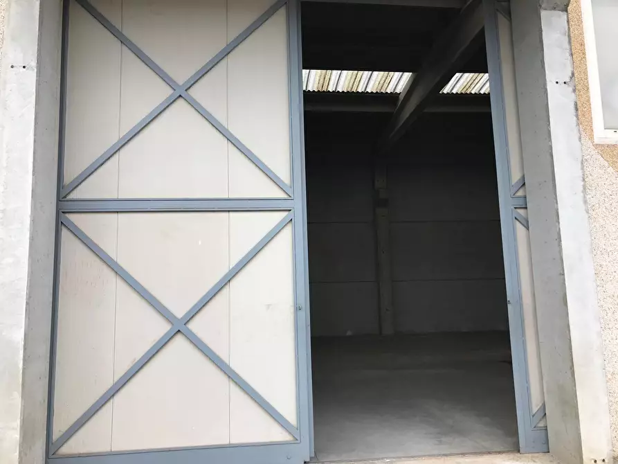 Immagine 13 di Capannone industriale in vendita  in Ponte Delle Tavole a Benevento