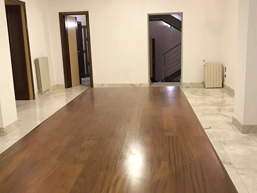 Immagine 8 di Palazzo in affitto  in Corso Giuseppe Garibaldi a Benevento